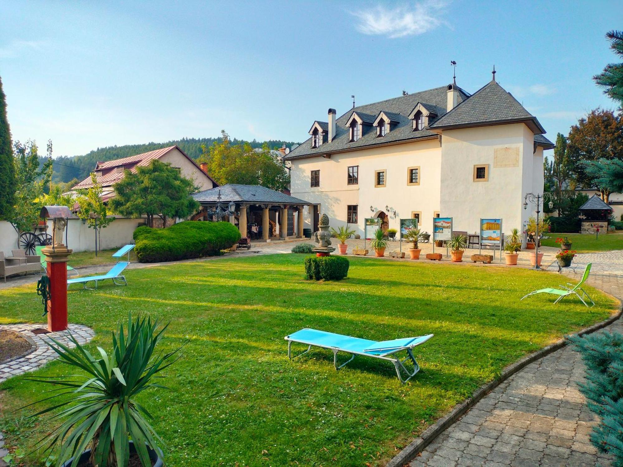 Castle Kastiel Kotesova Appartement Buitenkant foto